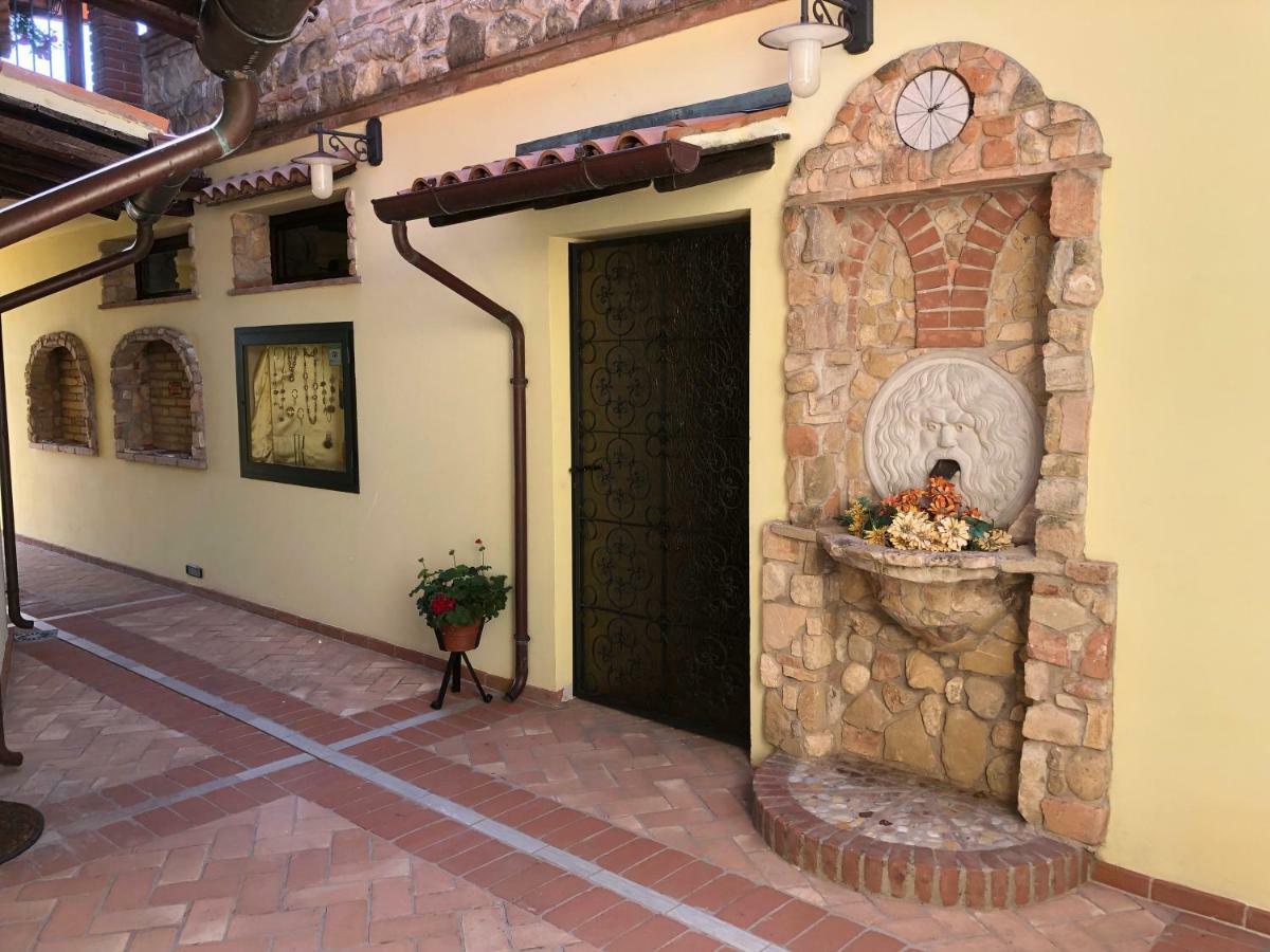 Casa Vacanze Patrizia Montefiore dell'Aso Экстерьер фото